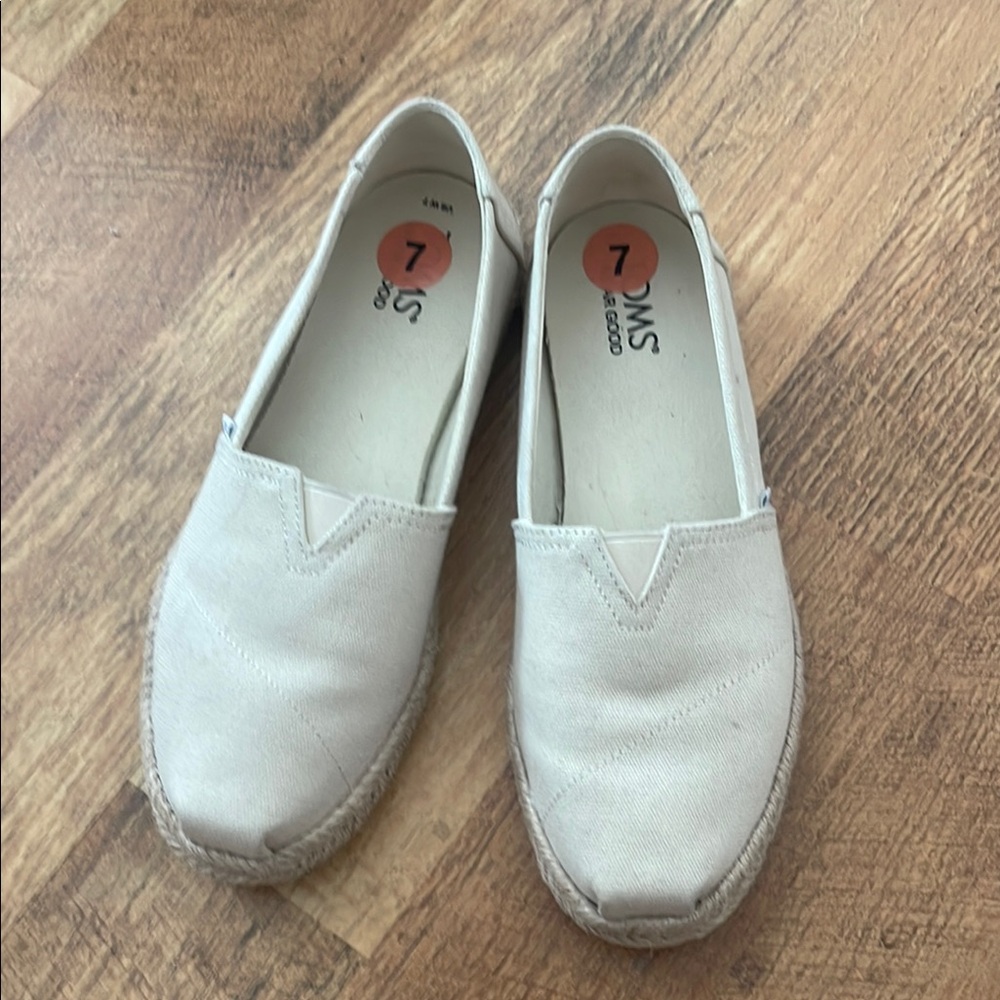 Toms Cream Canvas Slip-On Shoes
